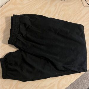 Vuori womens Classic Black Sweatpants